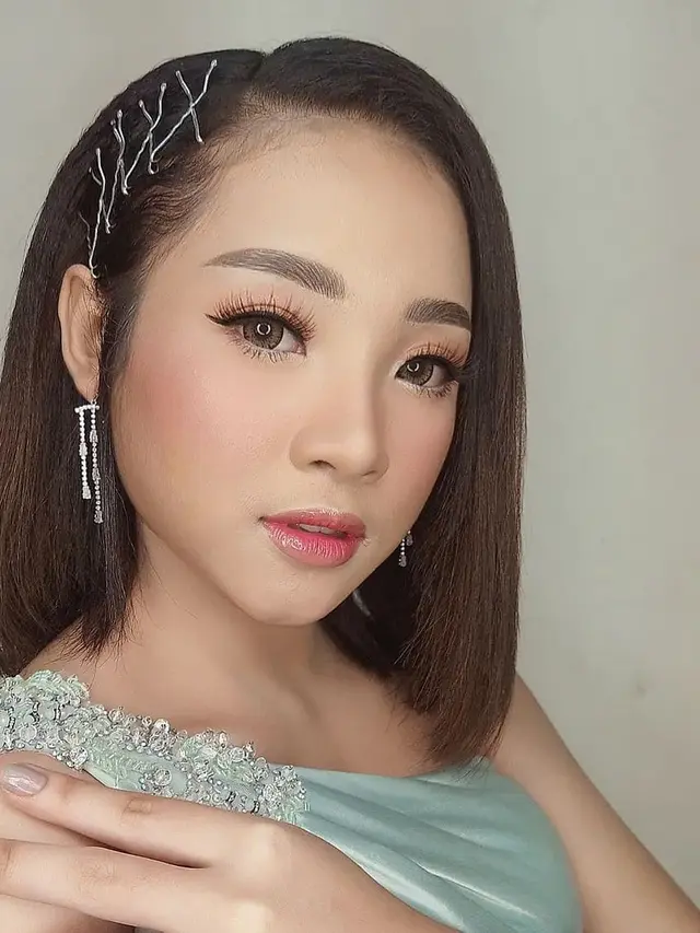Raih Juara 1 Bintang Pantura 6 Indosiar, Ini 6 Potret Findi Artika Asal Lampung