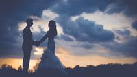 Ilustrasi pasangan menikah.(dok. Pexels/Pixabay/Tri Ayu Lutfiani)