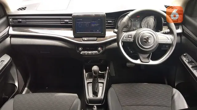 Suzuki XL7