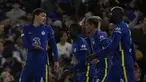Bek Chelsea, Andreas Chistensen (kiri) berselebrasi dengan rekan setimnya usai mencetak gol ke gawang Malmoe pada pertandingan lanjutan Grup H Liga Champions di stadion Stamford Bridge di London, Kamis (21/10/2021). Chelsea menang telak atas Malmoe 4-0. (AP Photo/Alastair Grant)
