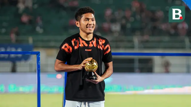 Foto: Parade Para Terbaik Peraih Penghargaan BRI Liga 1 2023/2024, David Da Silva Raih Gelar Top Skor