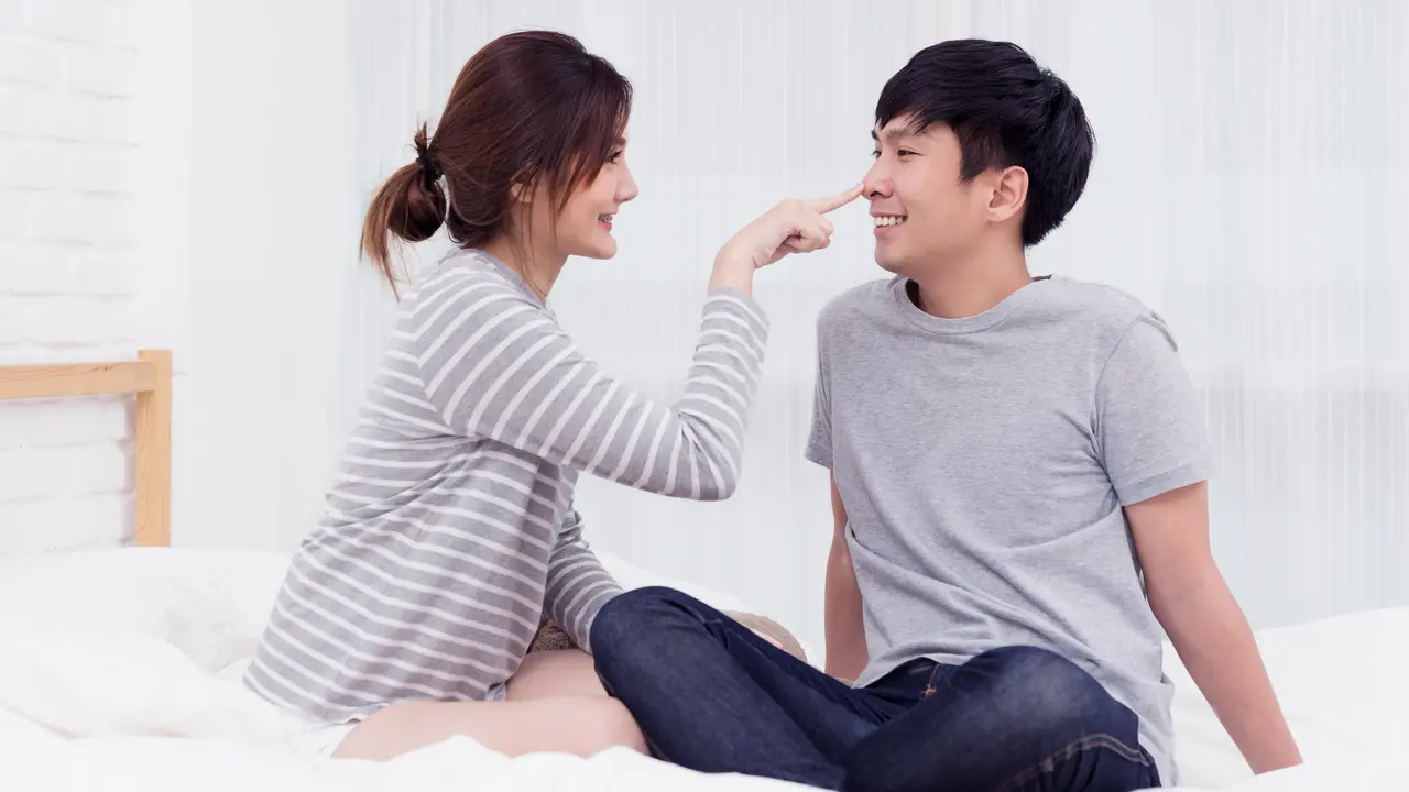 pasangan cinta