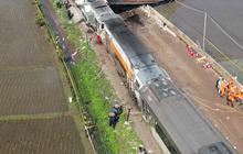 Evakuasi Rampung, Jalur Kereta Api di Cicalengka Bisa Dilalui dengan Kecepatan 20 Km/Jam