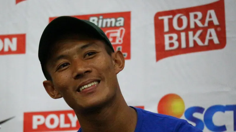 Bek muda Persib Bandung Henhen Herdiana (Liputan6.com / Kukuh Saokani)