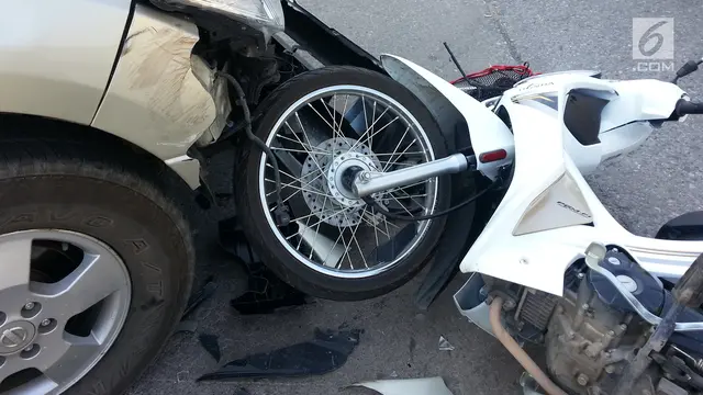 Kecelakaan Kendaraan Bermotor atau Kecelakaan Roda Dua