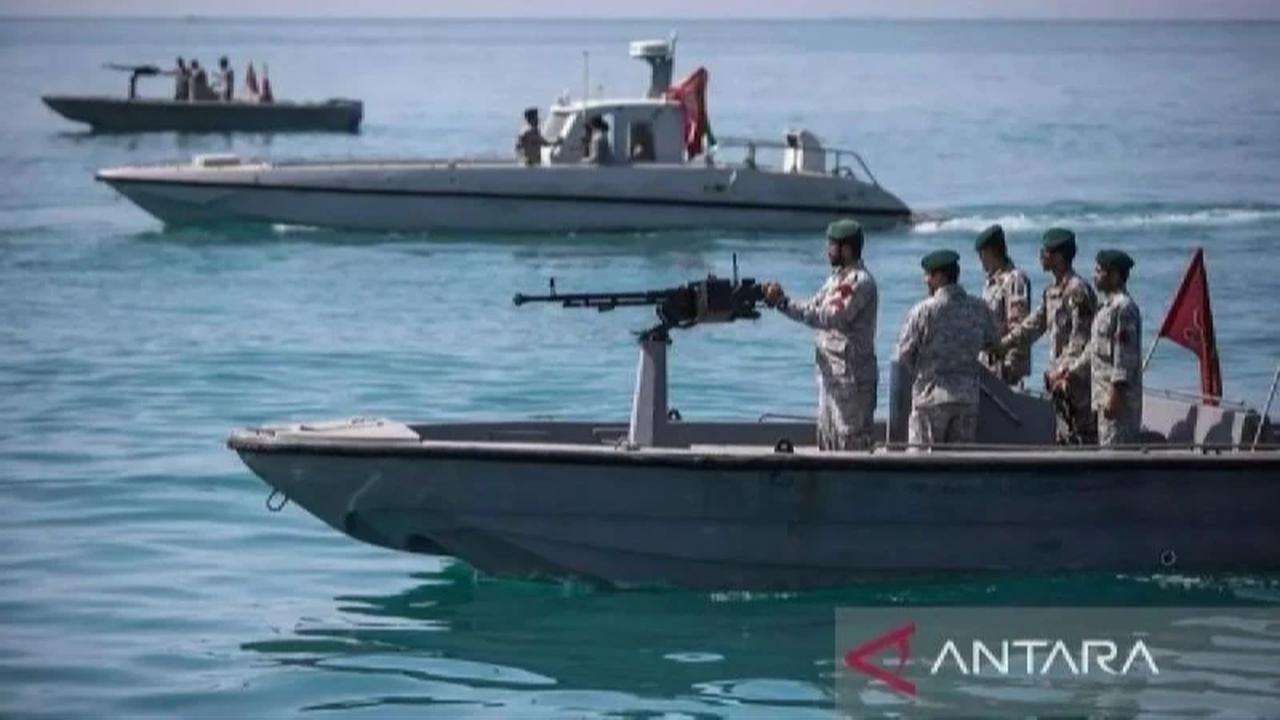 Iran Sepakat Hapus Biaya Tol di Selat Hormuz sebagai Bagian Kesepakatan dengan AS