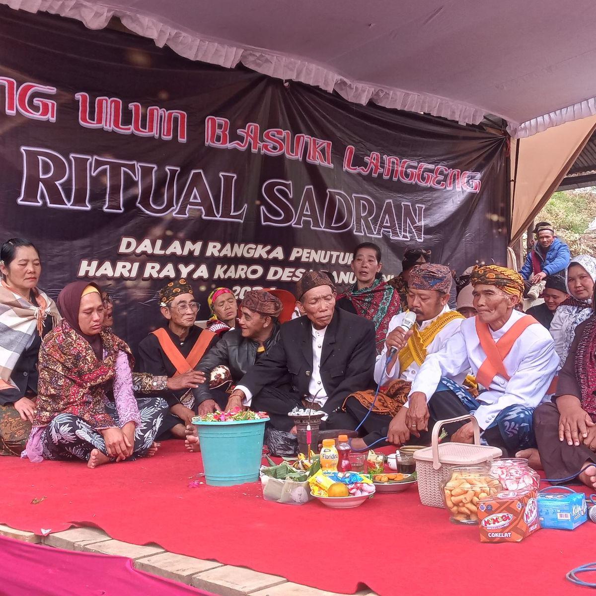 Tradisi Nyadran Masyarakat Suku Tengger di Lumajang