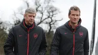 Arsene Wenger optimistis Jens Lehmann akan memberikan pengaruh positif kepada para pemain Arsenal.