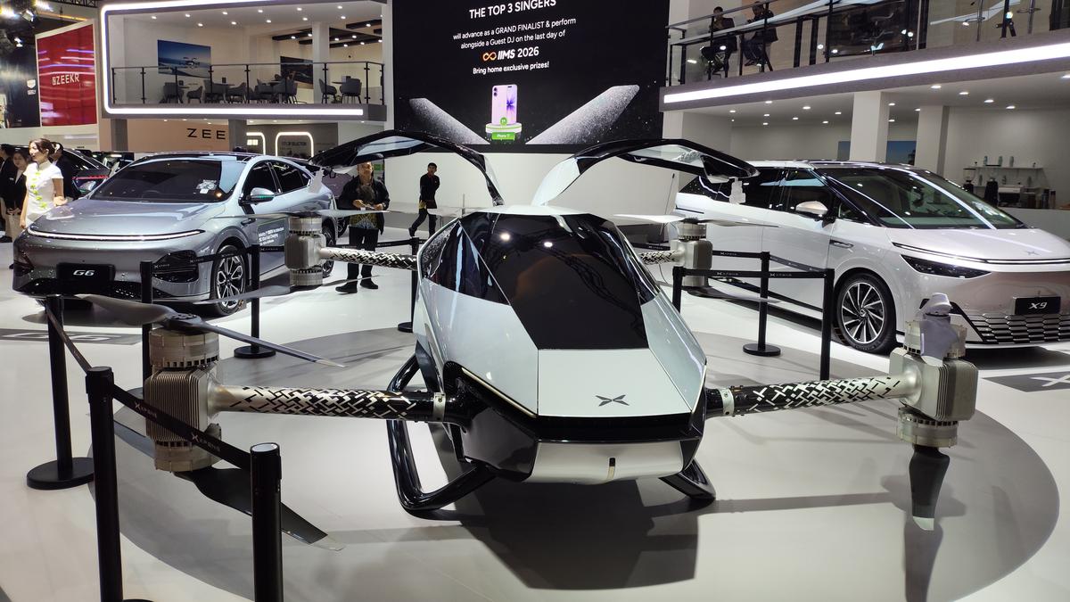 Deretan Mobil Konsep yang Tampil Menggoda di IIMS 2026, Ada Mobil Terbang