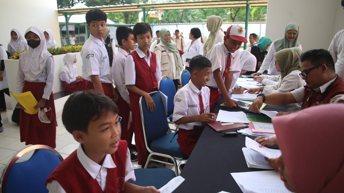 Cek Kesehatan Gratis di Sekolah Dimulai Hari Ini, Targetkan 53,8 Juta Pelajar