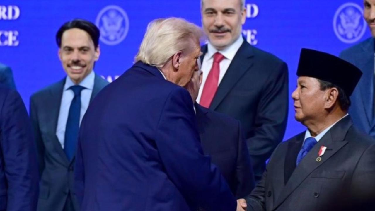 Pertemuan Prabowo dengan Donald Trump Soal Tarif Impor Masih Dibahas