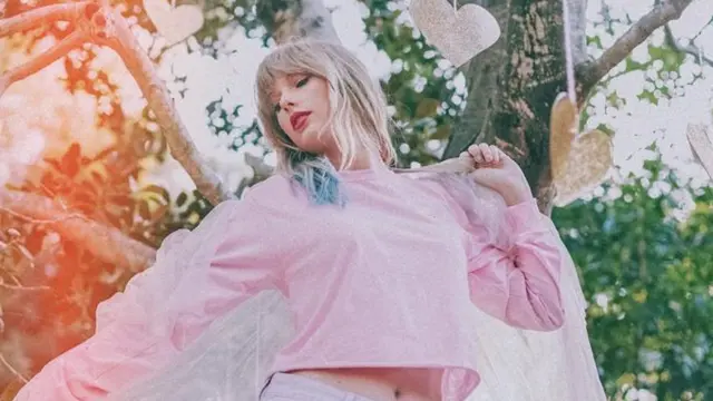 Taylor Swift di album Lover. Dok: Instagram @taylorswift