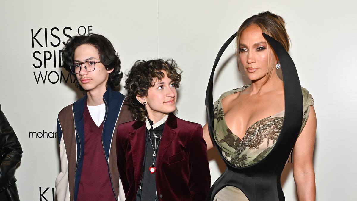 Putri Jennifer Lopez Ganti Nama, Umumkan Jadi Gender Netral