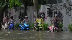 Banjir Bangkok Paksa Ribuan Warga Mengungsi, Maskapai Longgarkan Aturan Tiket
