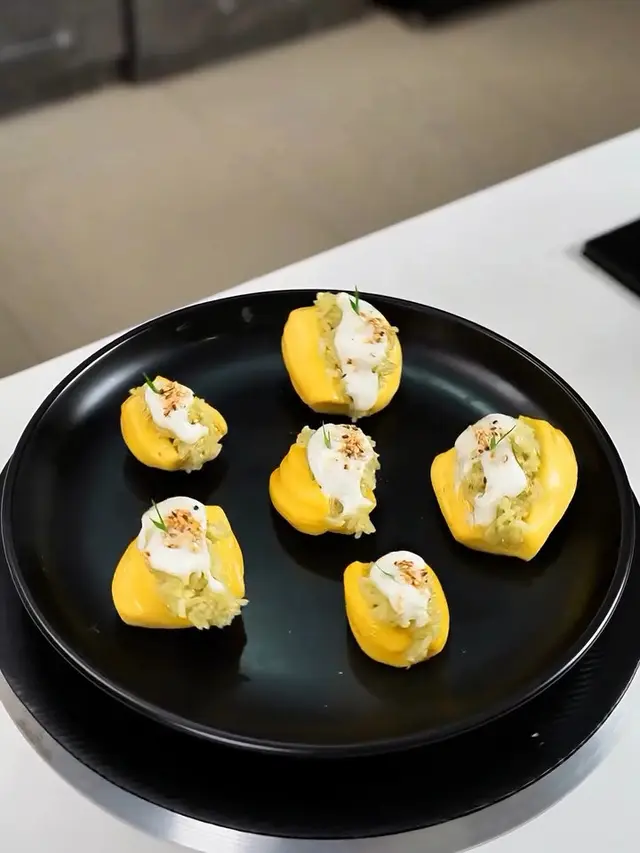 Bisa Jadi Inspirasi Menu Takjil, Ini 5 Potret Nicky Tirta Bikin Jackfruit Sticky Rice (instagram/nickytirta).