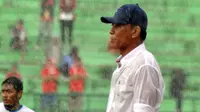 Widyantoro mulai diminta mundur dari jabatannya sebagai pelatih Persis Solo oleh kalangan suporter. (Bola.com/Romi Syahputra)
