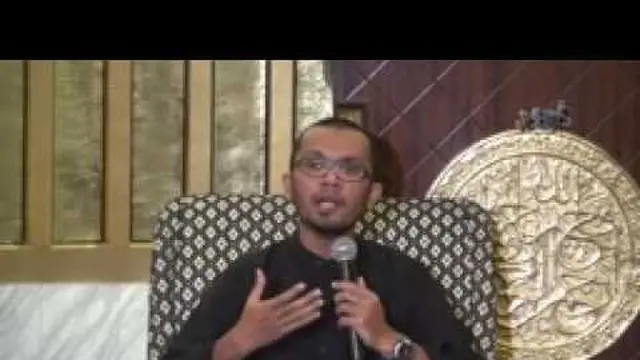 Identik dengan Kupluk, Ini 5 Potret Ustaz Hanan Attaki Tanpa Penutup Kepala