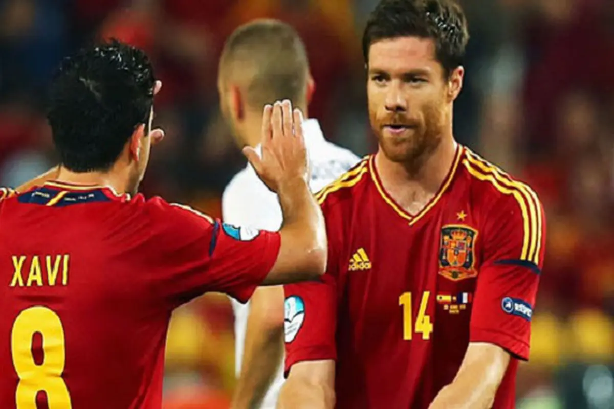 Xavi Hernandez dan xabi Alonso