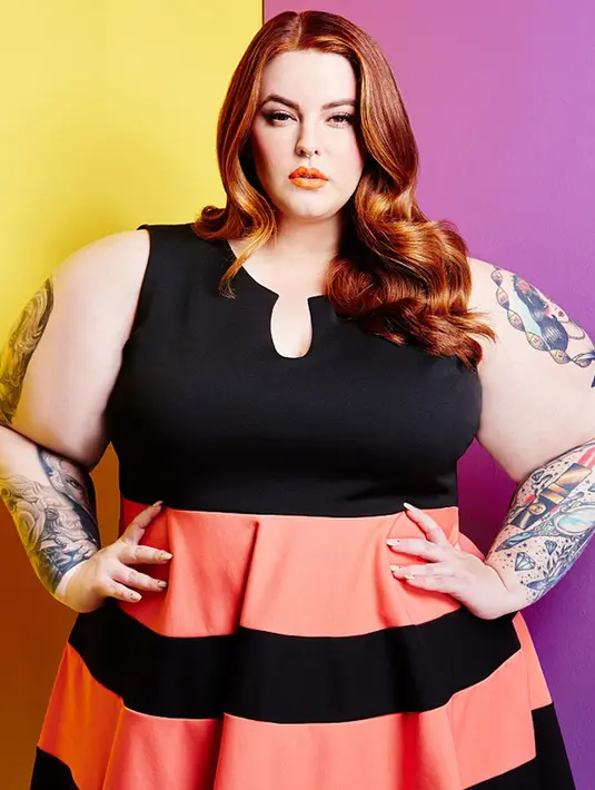 Tess Holiday yang berusia 29 tahun itu diklaim sebagai wanita bertubuh gemuk pertama yang menjadi model professional. (Dailymail)