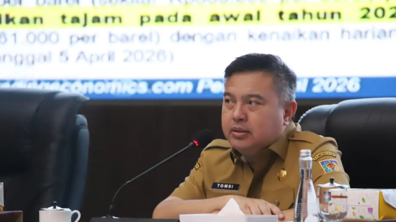 Kendalikan Harga Komoditas, Sekjen Kemendagri Minta Pemda Pastikan Ketersediaan Cabai dan Bawang Merah