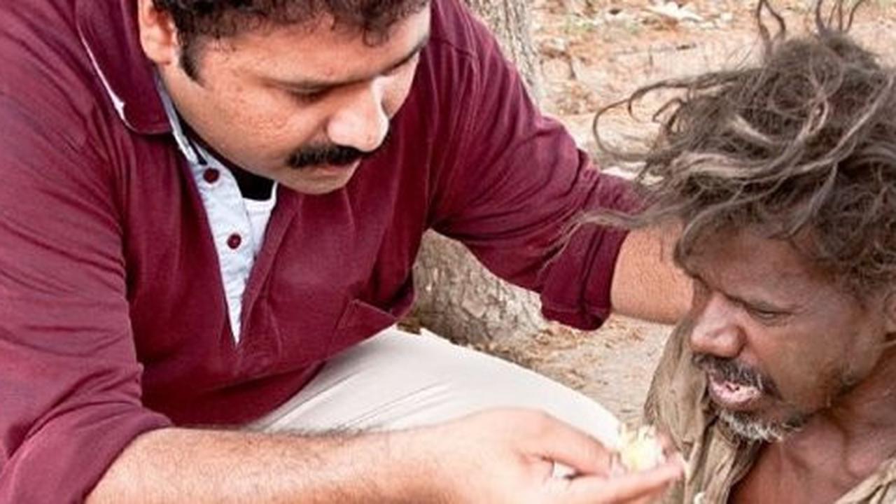 Buang karir sebagai chef, pria ini beri makan tunawisma di kotanya