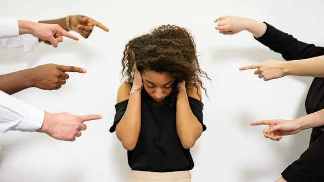 2. Berhenti Membandingkan Diri dengan Orang Lain