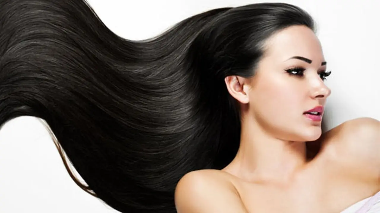 3 Bahan Berwarna Putih Ini Bisa Buat Rambut Berkilau Alami