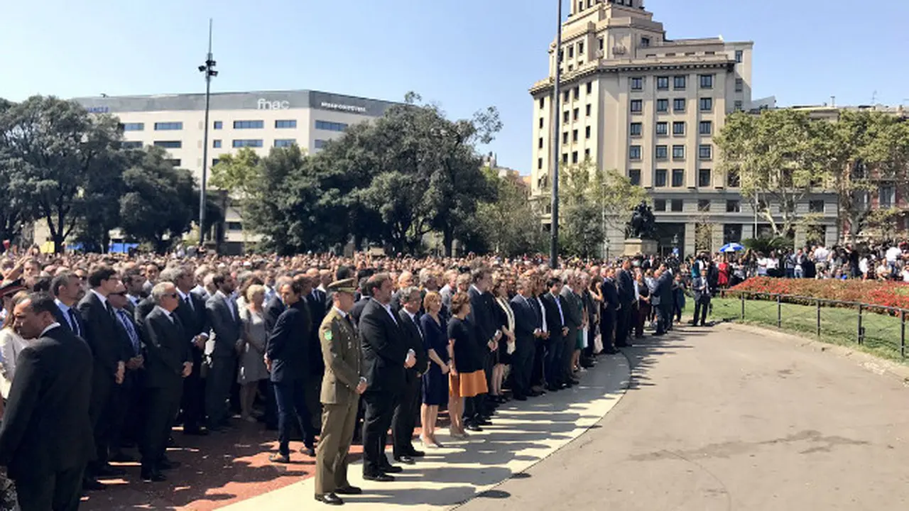 Mengheningkan cipta di Barcelona (0)