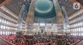Umat Islam saat mengikuti ibadah shalat Jumat pertama Ramadhan 1444 Hijriyah di Masjid Istiqlal,Jakarta, Jumat (24/3/2023). (Liputan6.com/Angga Yuniar)
