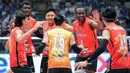 <p>Selebrasi para pemain Jakarta Bhayangkara Presisi, Daudi Okello (kedua kanan) dkk setelah mencetak angka saat menghadapi Jakarta LavAni Allobank Electric pada laga grand final PLN Mobile Proliga 2024 di Indonesia Arena, Senayan, Jakarta, Minggu (21/7/2024). Jakarta Bhayangkara Presisi menang 3-1 (28-30, 25-22, 25-22 dan 25-23) dan menjadi juara. (Bola.com/Bagaskara Lazuardi)</p>