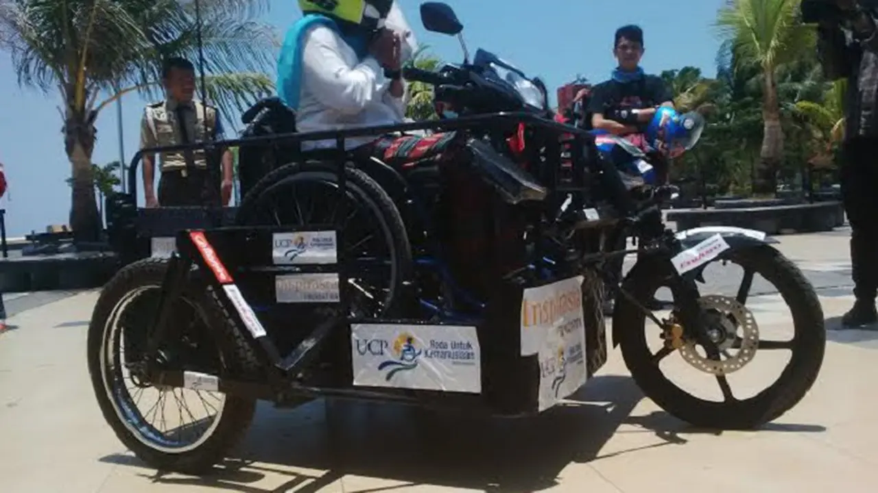 Dengan Motor, Penyandang Disabilitas Jelajah Sulawesi 