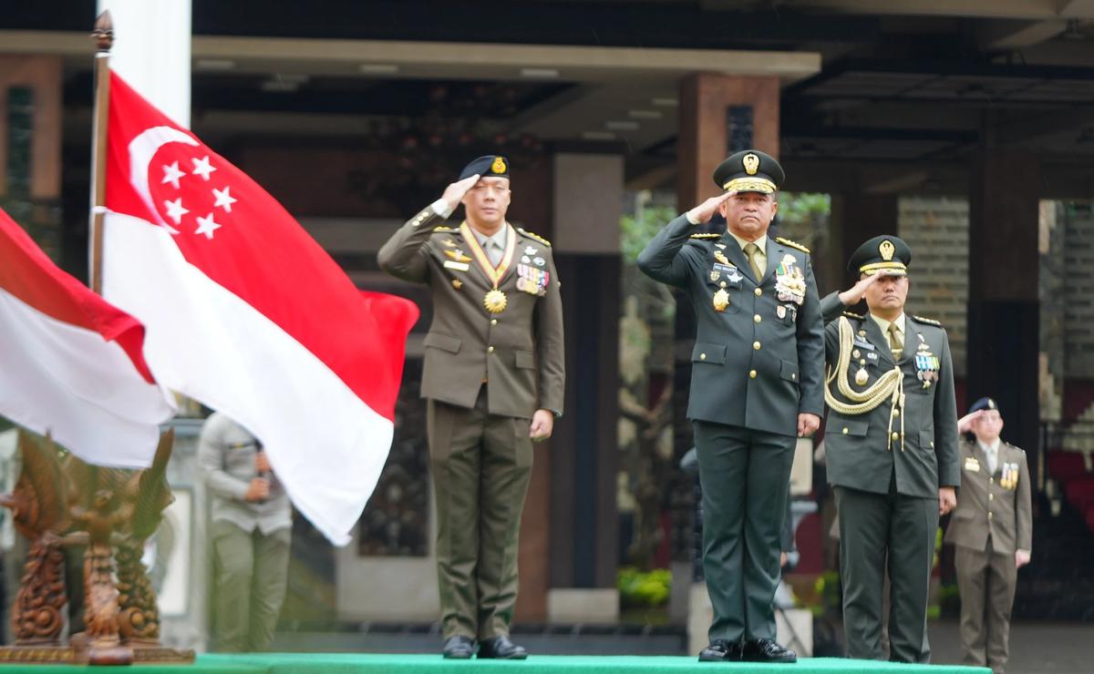 FOTO: Kasad Maruli Terima Kunjungan Kepala Angkatan Darat Singapura
