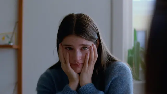 Inga Ibsdotter Lilleaas dalam film Sentimental Value. (Foto: Dok. Mer Film/ Eye Eye Pictures/ MK Productions/ BBC Film/ IMDb)