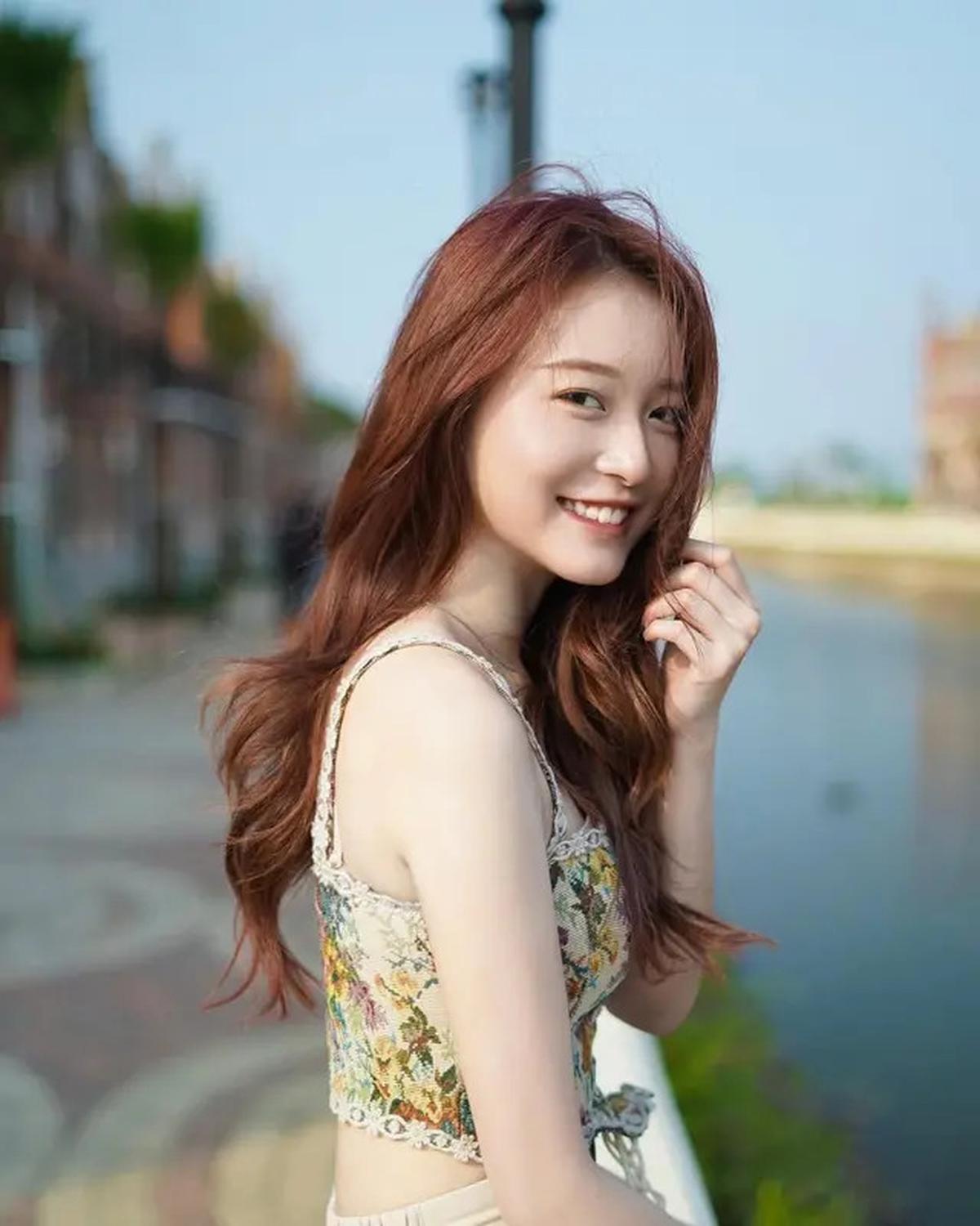 7 Potret Onic Vior yang Lagi Viral, Foto Bareng Kekasih Jadi Sorotan
