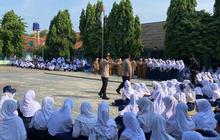 Tahukah Anda? Polwan Polda Banten Gelar Kampanye Rise and Speak untuk Dorong Pelajar Bicara Positif