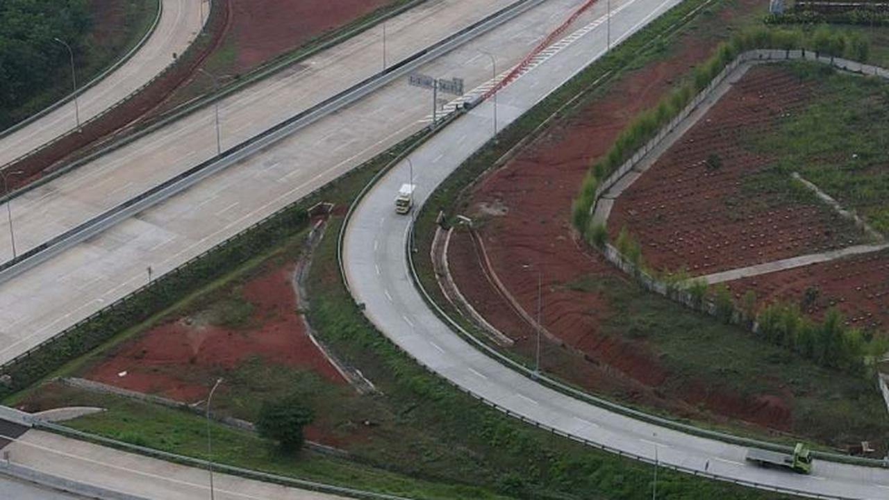 Tol Cimanggis-Cibitung (Tol Cimaci seksi 2A Jatikarya – Nagrak) yang sudah dibuka ini terintegrasi dengan Tol Jagorawi, Tol Jakarta – Cikampek dan Tol Depok – Antasari (Tol Andara) yang juga tersambung ke berbagai jalan tol di Pulau Jawa. Foto: mer