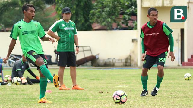 M. Irvan Febrianto (Persebaya Surabaya)