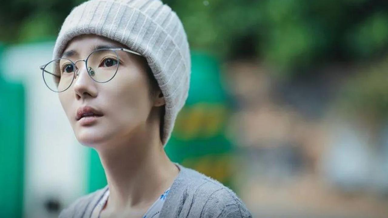 Totalitas Park Min Young demi Karakter Kang Ji Won