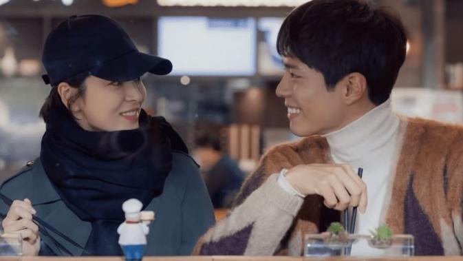 Drama Encounter yang diperankan Song Hye Kyo dengan Park Bo Gum (tvN/Soompi)