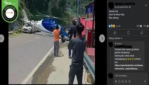 Gambar tangkapan layar&nbsp;foto yang diklaim sebuah helikopter jatuh di Palu, Sulawesi Tengah pada 10 Juni 2025. (sumber: Facebook)