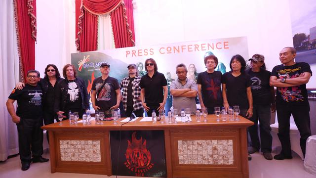 Band Europe dan God Bless