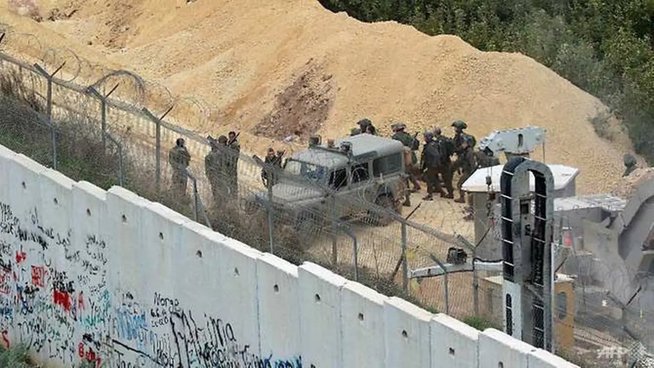 Pasukan Perdamaian PBB di perbatasan Israel dan Libanon (AFP/Mahmoud Zayyat)