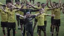 Maradona memimpin latihan pertama dengan klub Dorados dalam suasana penuh sukacita. ( AFP/Rashide Frias )