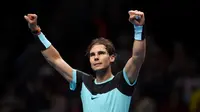 Rafael Nadal sukses mengalahkan Stanislas Wawrinka pada pertandingan pertama ATP World Tour Finals 2015 dengan skor 6-3, 6-2.