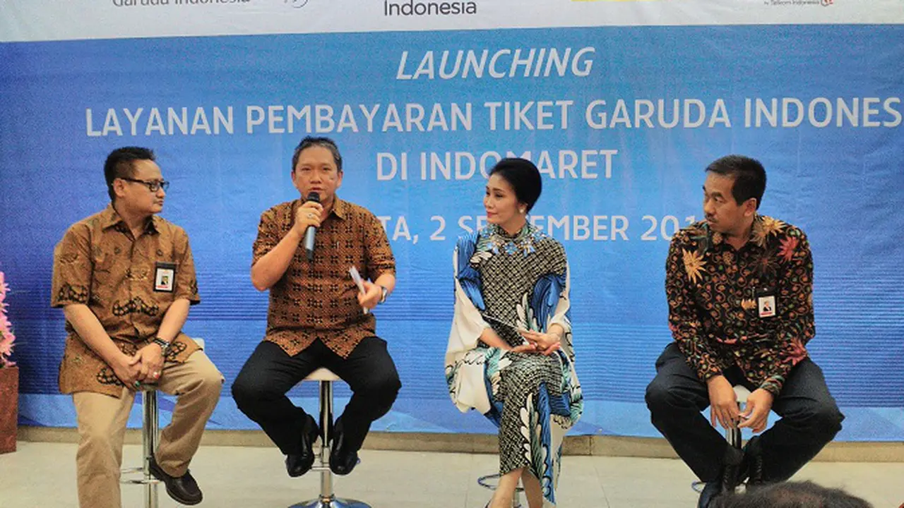Acara perilisan layanan pembayaran tiket Garuda Indonesia di Indomaret 