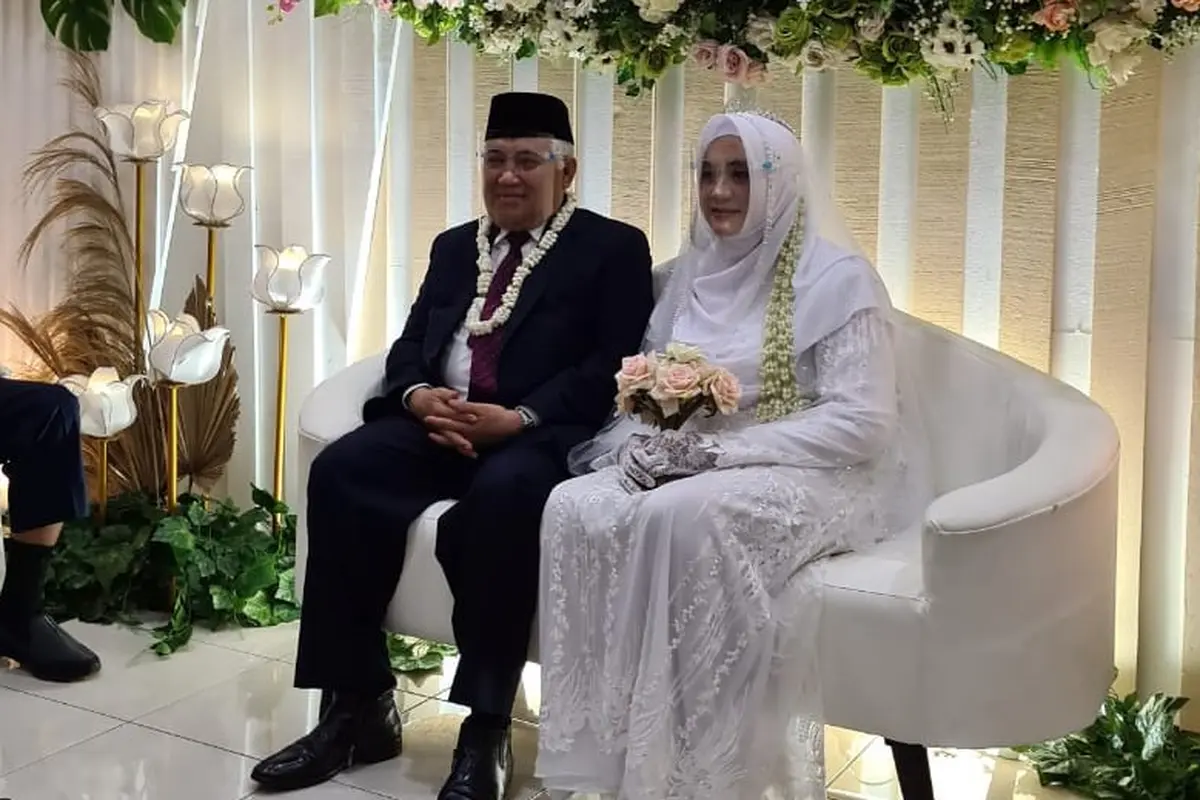Mantan Ketua Umum Pimpinan Pusat Muhammadiyah Din Syamsuddin menikahi cucu pendiri Pondok Pesantren Gontor, Rashda Diana. (Foto: Istimewa)