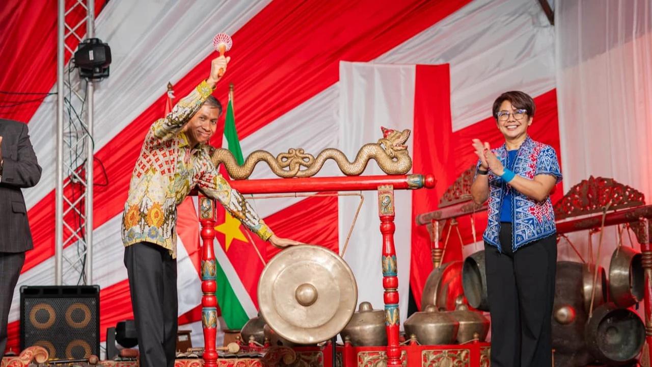 Festival Indofair 2025 di Suriname