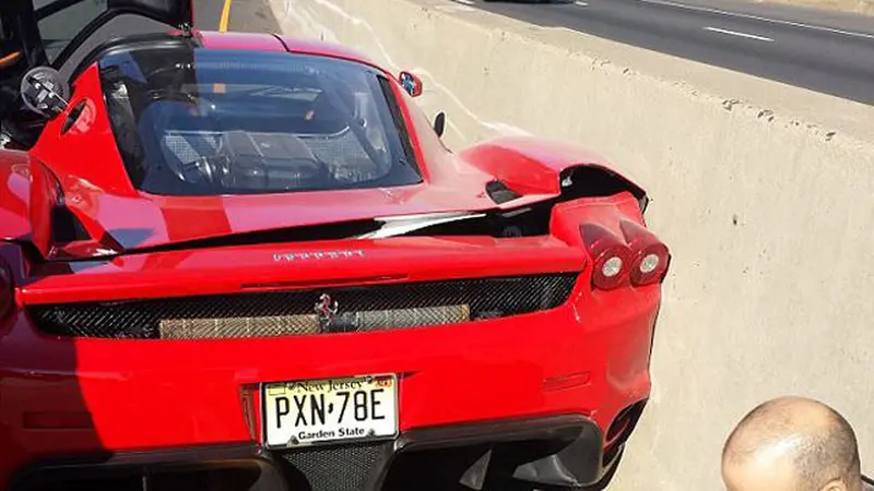 Ngebut di Tol, Montir Ini Bikin Ringsek Ferrari Rp 24 M