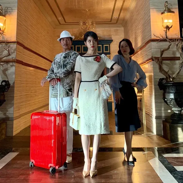 IU Hotel Del Luna/Instagram @fullmoon.long