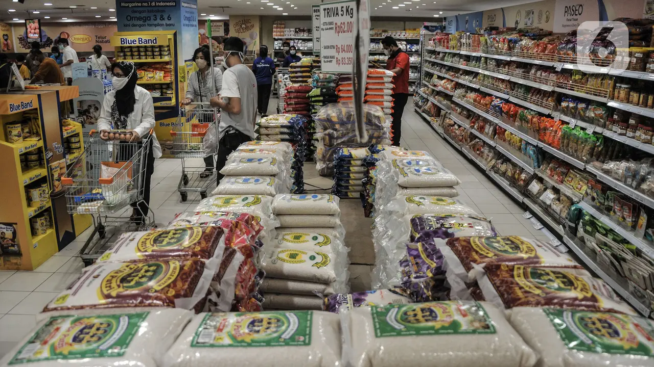 Aktivitas Jual-Beli Masyarakat Meningkat Jelang Pergantian Tahun